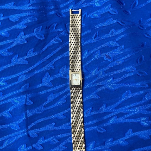 Vintage Elgin Women’s Watch - Picture 2 of 4